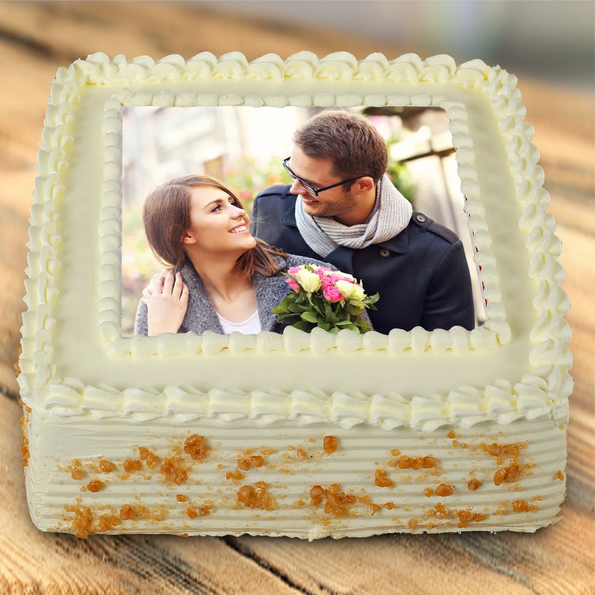 Crunchy Delight Butterscotch Photo Cake - 1 KG